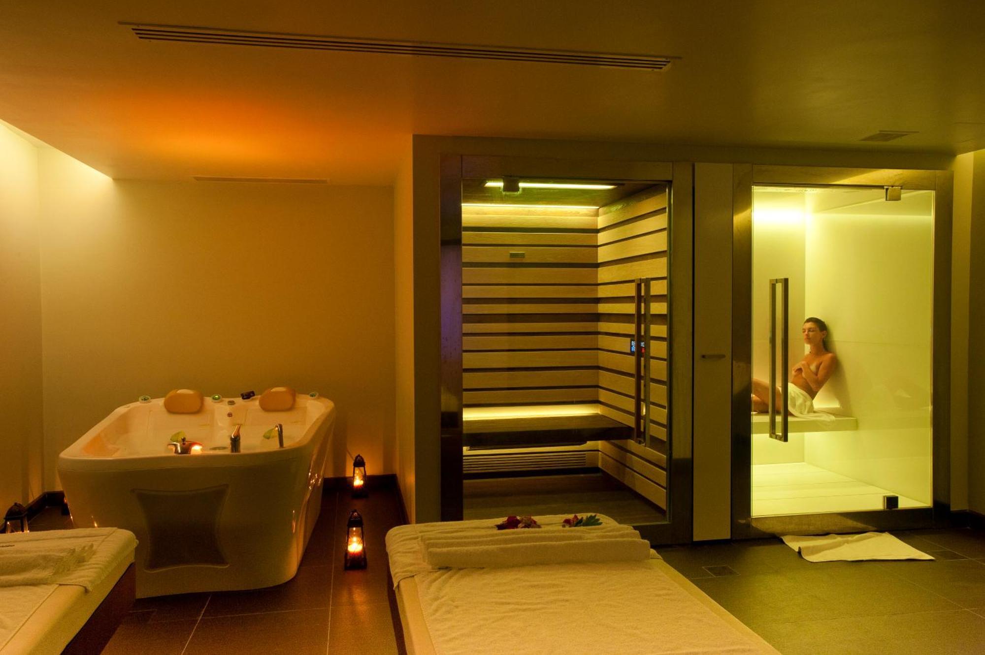 Castello Boutique Resort&Spa Sissi Extérieur photo